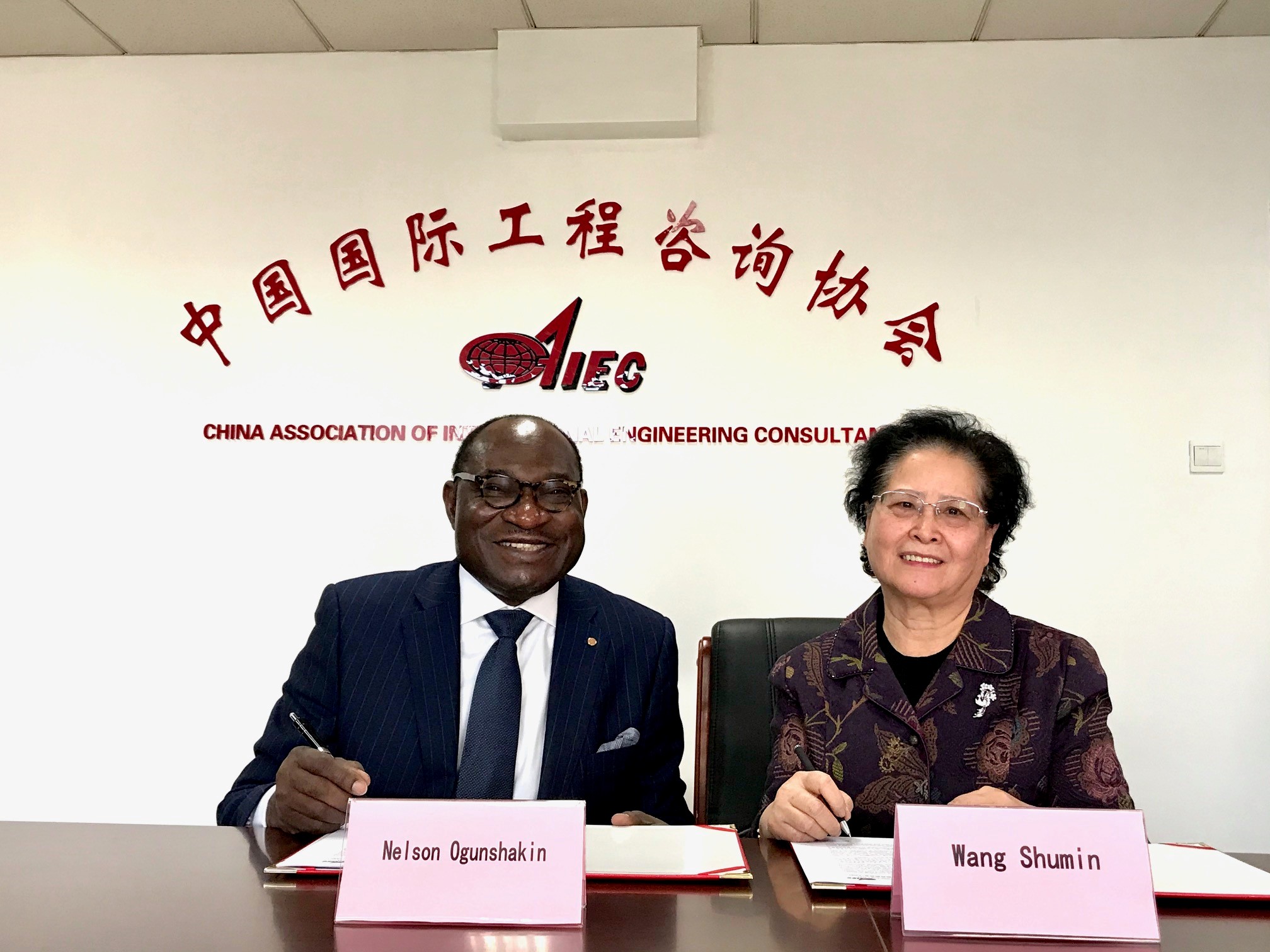 FIDIC Signs Key Agreements For China And Africa | World Highways